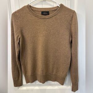 Quince 100% Mongolian Cashmere Crewneck Sweater XS Excellent Condition